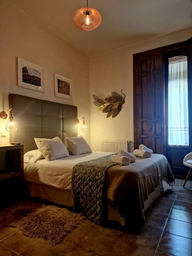 Hostal La Colonial Мадригал де ла Вера Стая снимка