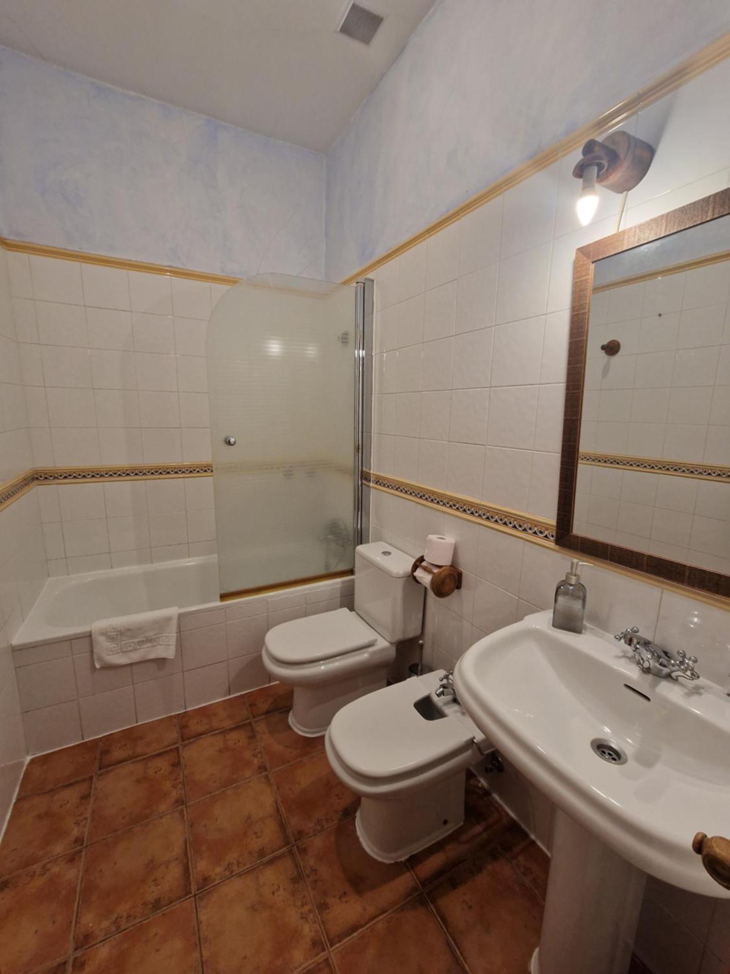 Hostal La Colonial Мадригал де ла Вера Екстериор снимка
