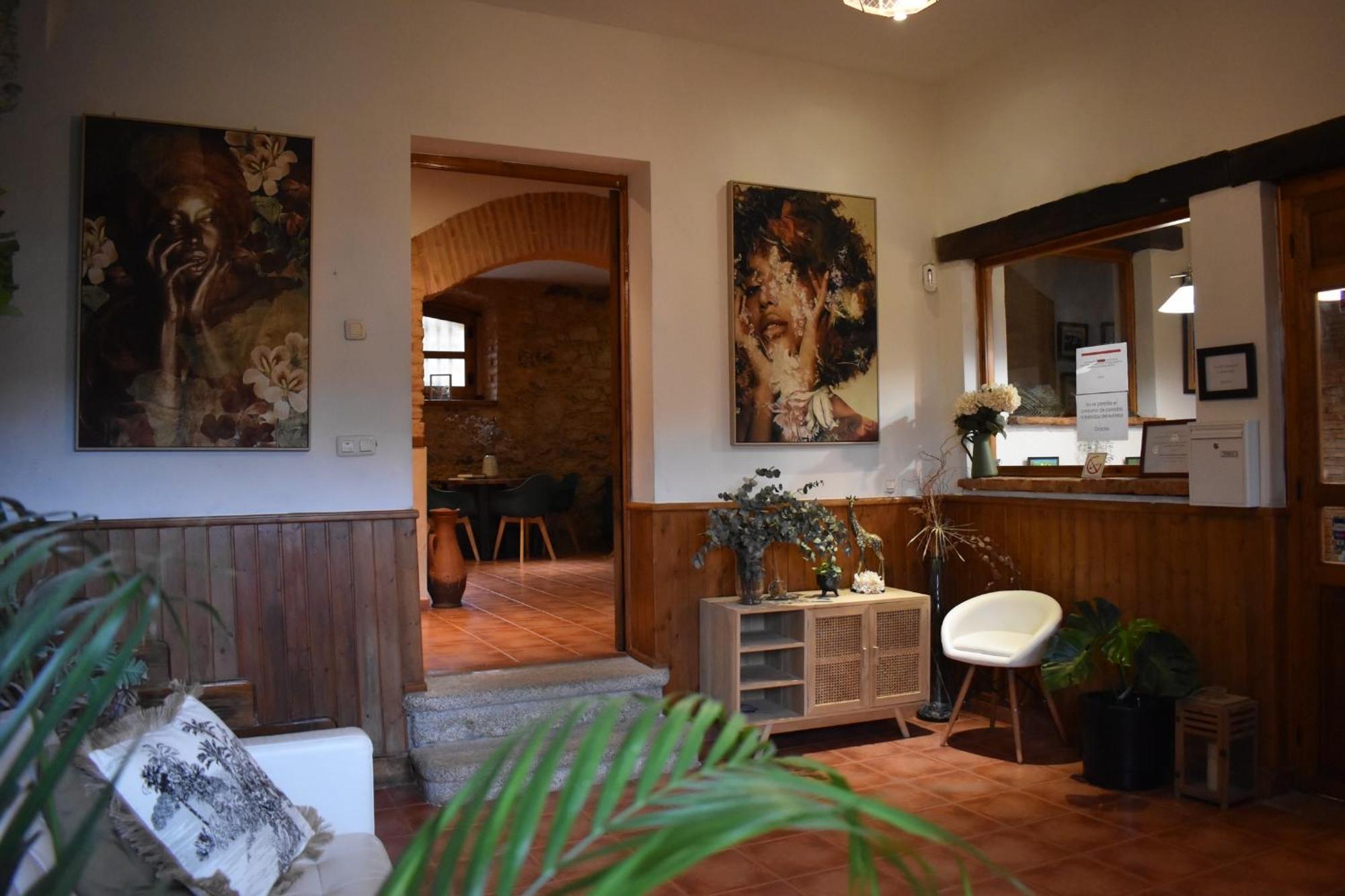 Hostal La Colonial Мадригал де ла Вера Екстериор снимка