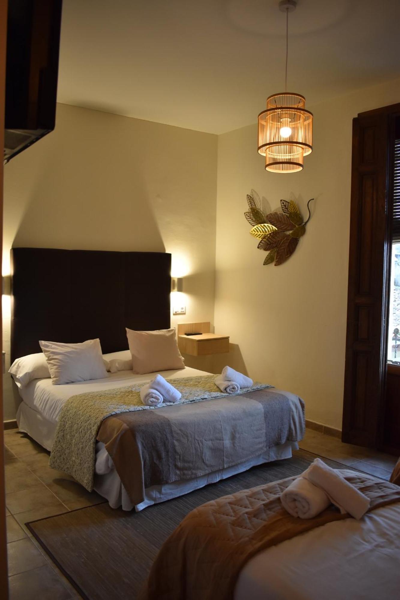 Hostal La Colonial Мадригал де ла Вера Екстериор снимка