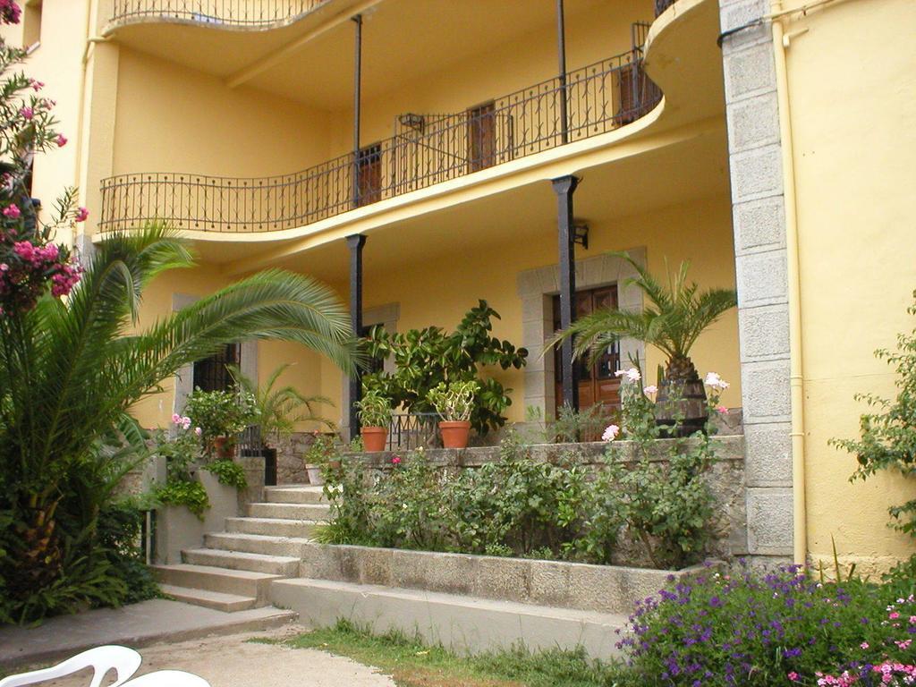 Hostal La Colonial Мадригал де ла Вера Екстериор снимка